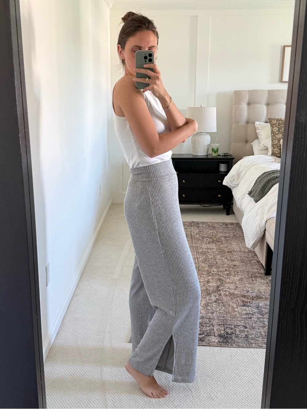 Abercrombie & Fitch - Gray Ribbed Knit Wide-Leg Lounge Pants